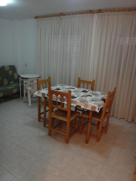Apartamentos Parada أوروبيسا ذيل مار الغرفة الصورة